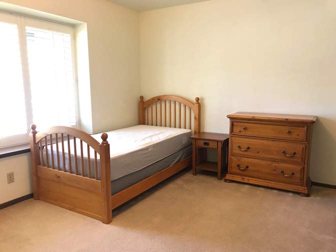 gloria's room