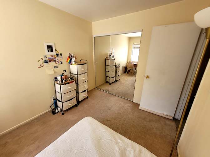 Julienne's room