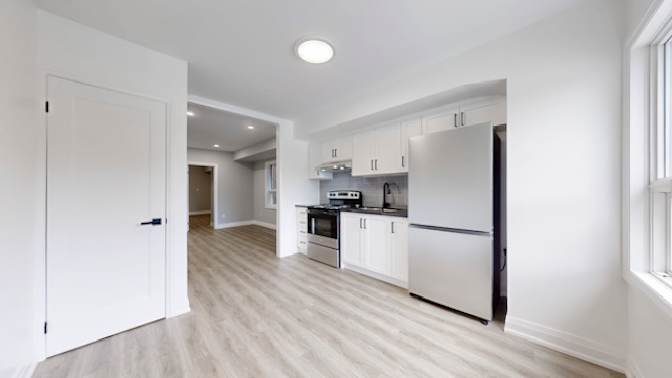 Tolobi Rental's room