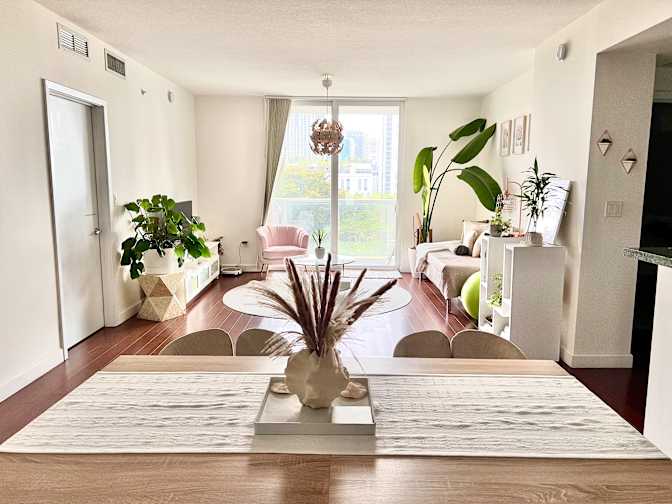 Lauren Suarez's room