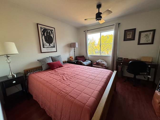 Allix's room