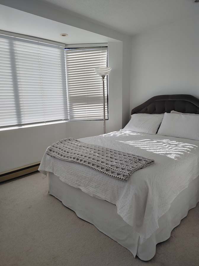 Sol's room