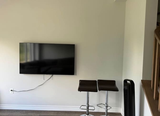 Deelove Gheewala's room