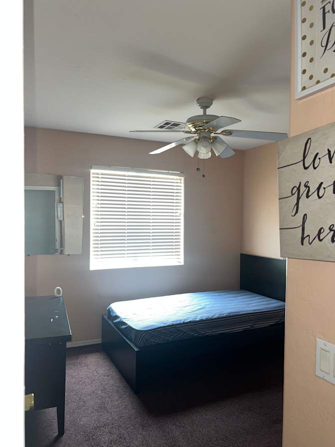 PadSplit's room