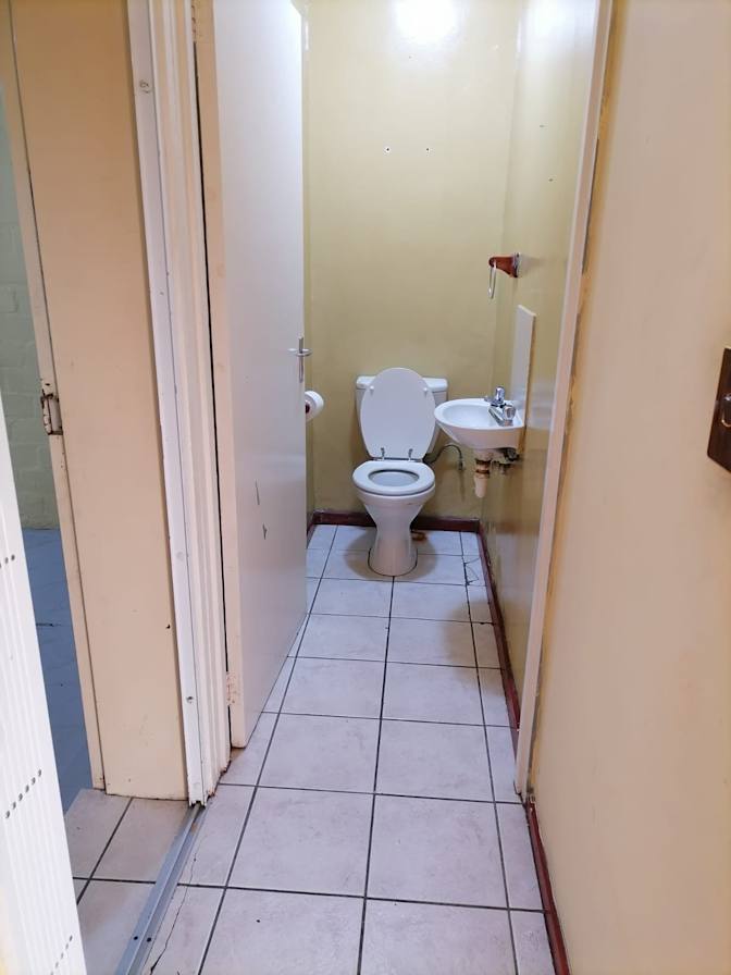 Slindokuhle Nqwaba's room