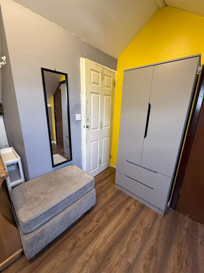 Lata's room