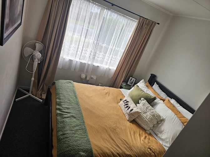 Darren's room