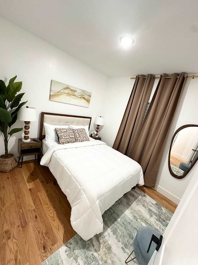 Dexter's room