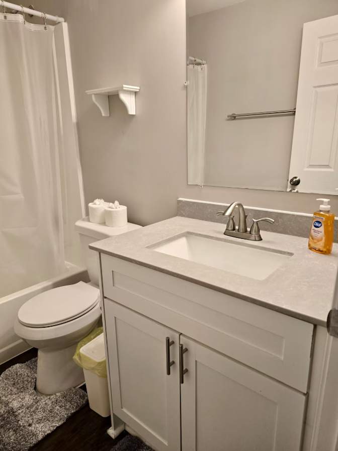 Caroline's room