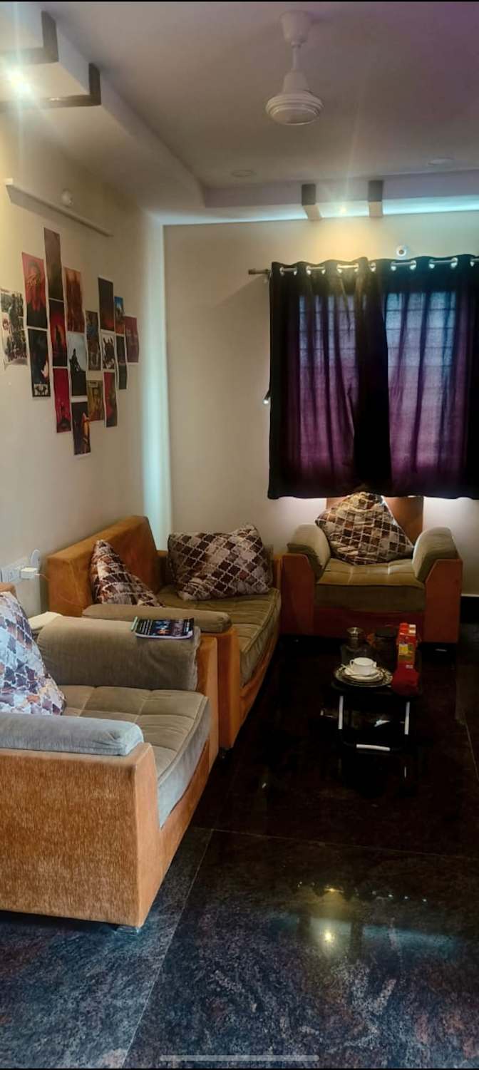 Sunil Gandhi's room