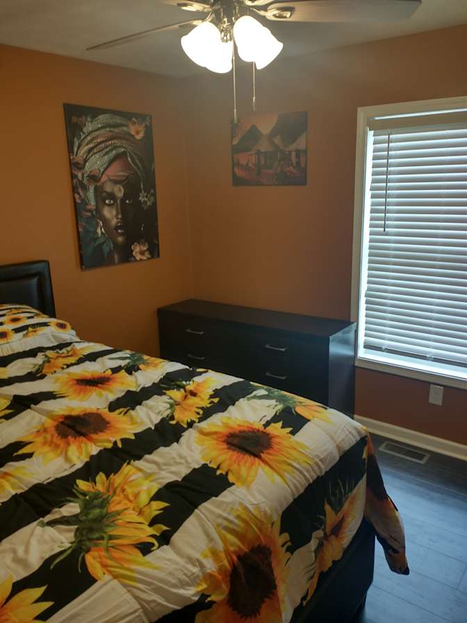 Kwan's room