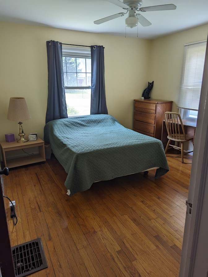 K-K's room