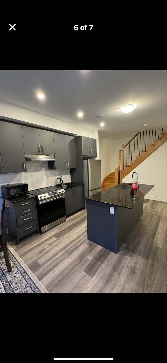 Meisam Rostaminia's room