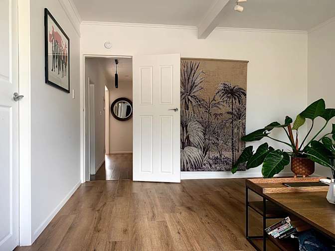 Israel's room