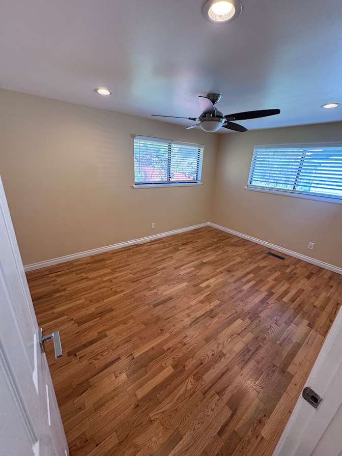 robert's room