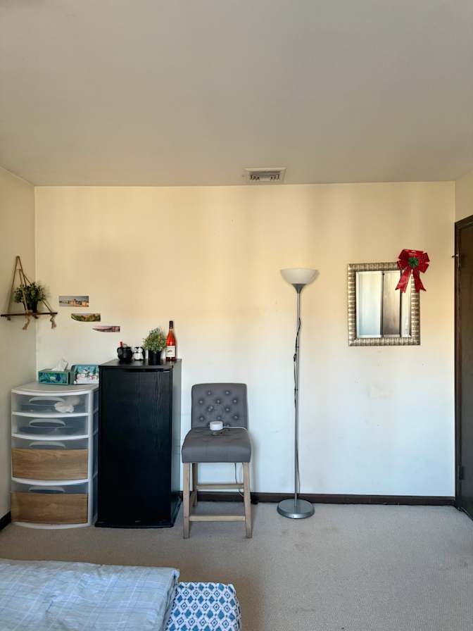 Han's room
