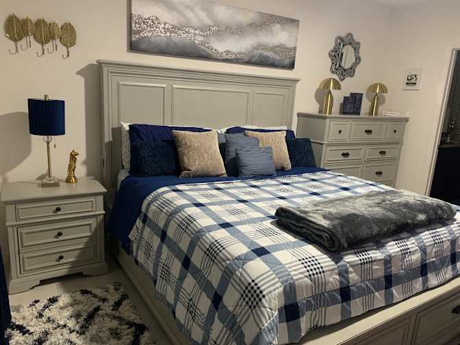 Cynthia's room
