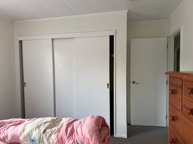 Thomas Smith's room