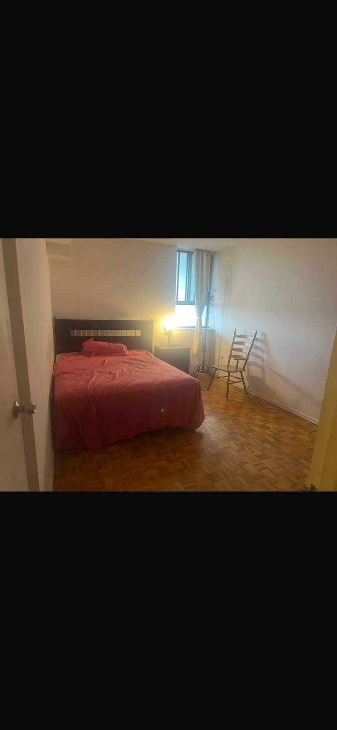 Gloria's room