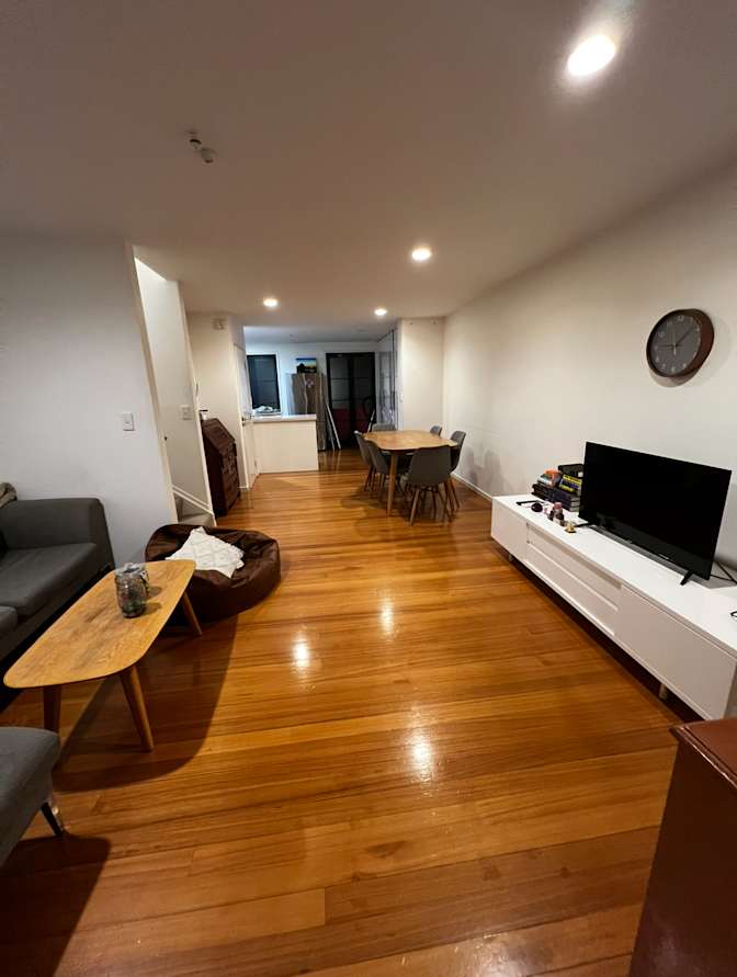 Elinor Ambalada's room