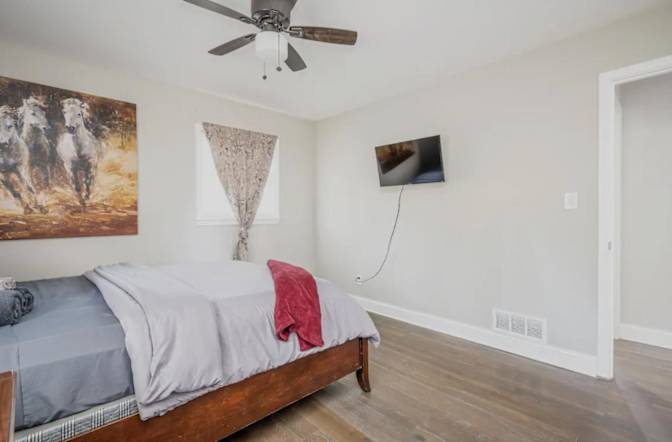 PadSplit's room