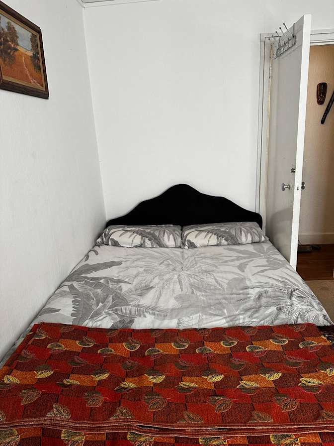 Anne's room