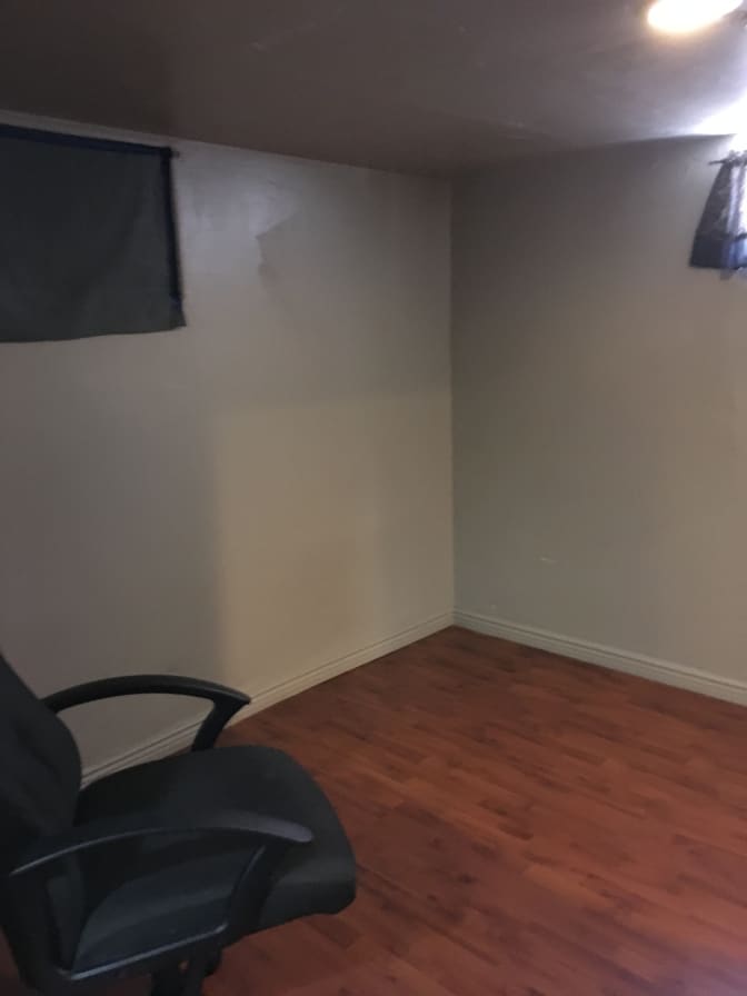 Dave's room