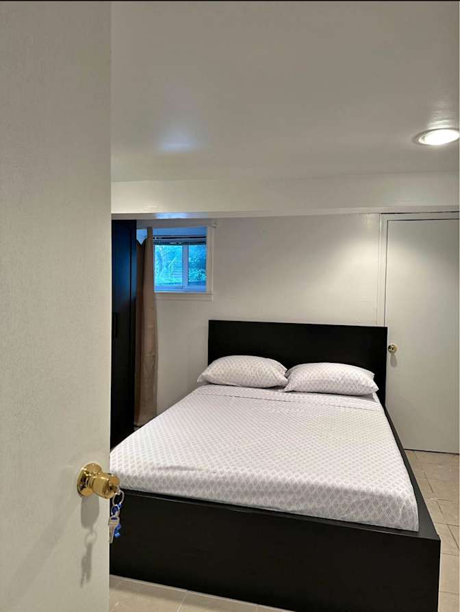 Chelsie Ramirez's room