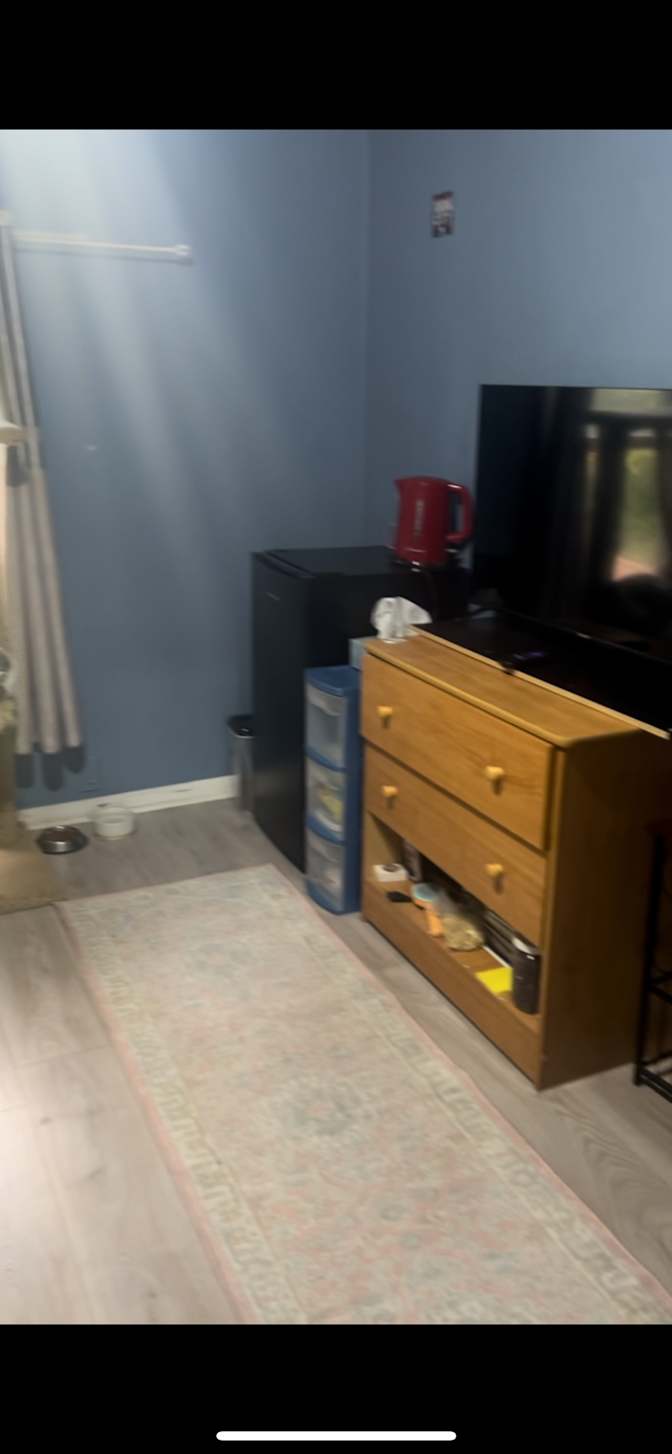 zainab's room
