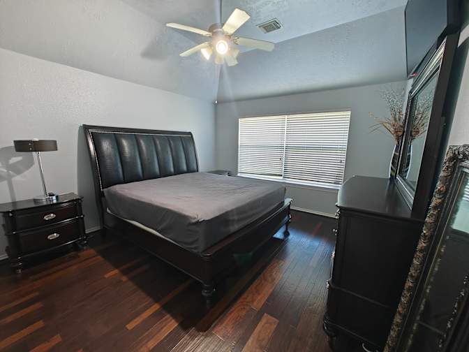 Christie's room