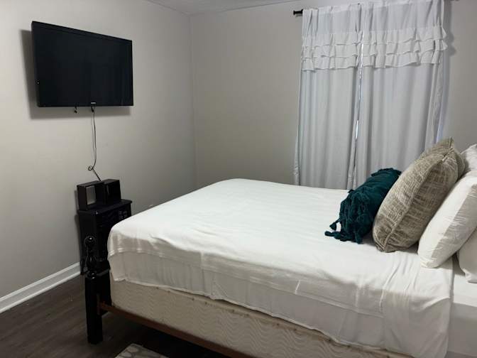 Kalei's room