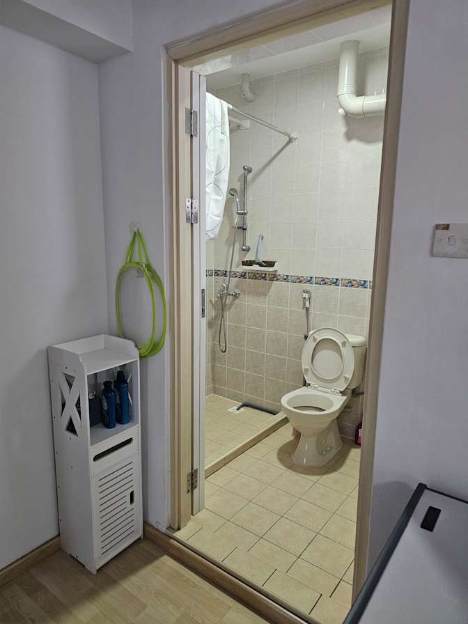 Tracy's room