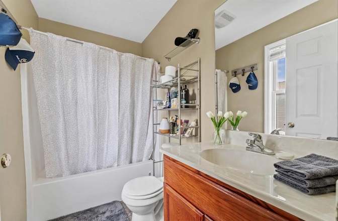 MBProperties's room
