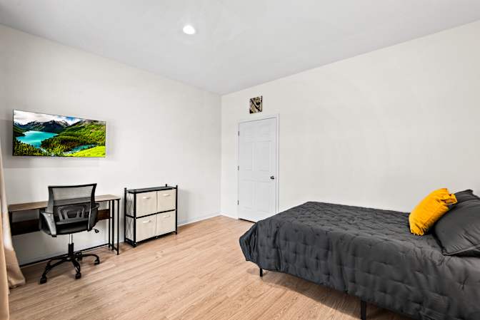 Joanna Salidis's room