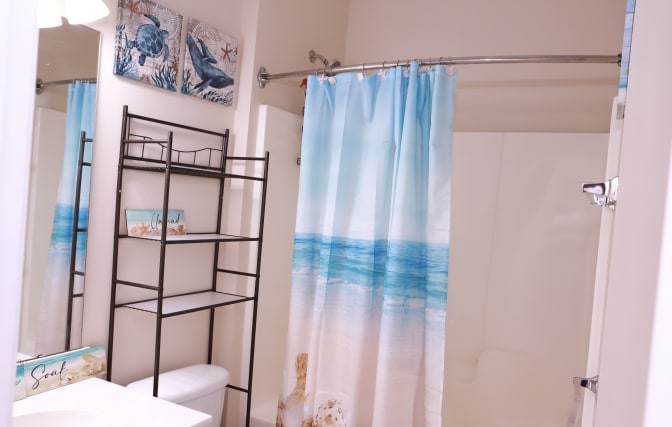 Alcove Rooms's room