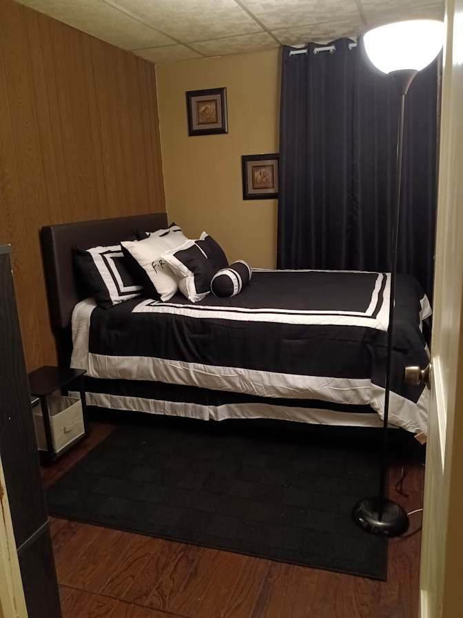 Anne's room