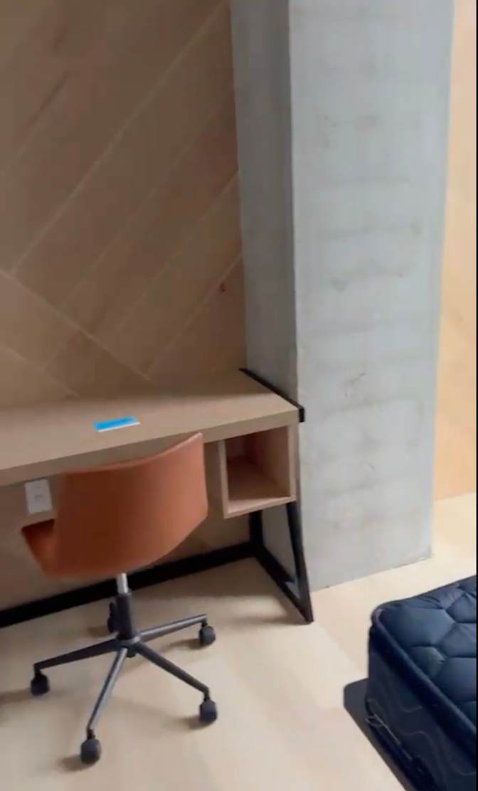 Jaskaran's room