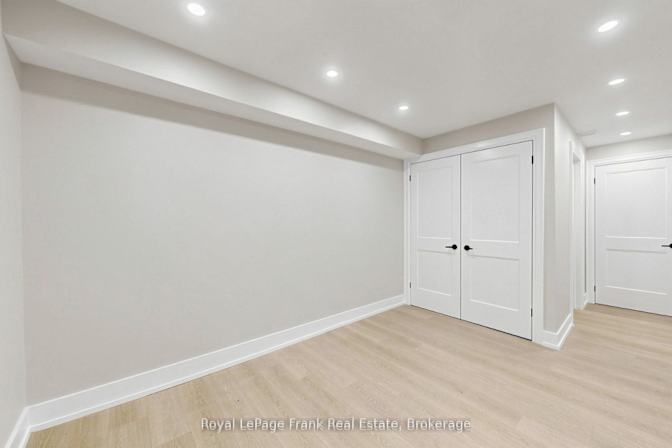 Akin Shokunbi's room
