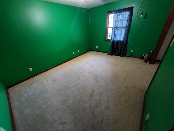Nym's room