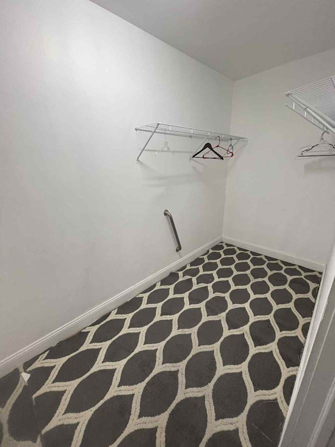 alric good's room