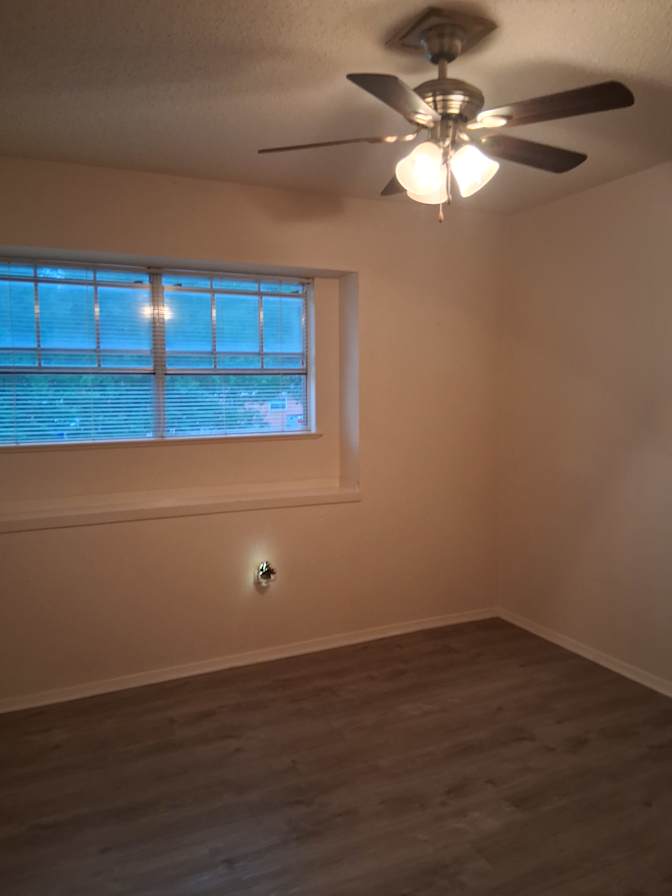 LA's room