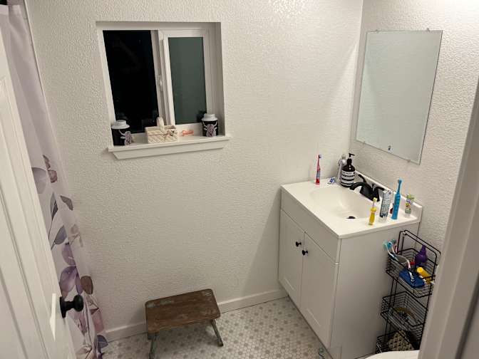 Natallie VanDyke's room