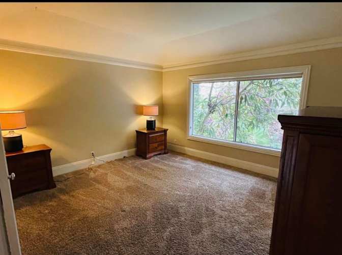 Benjamin Jones's room