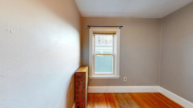 Sam June's room