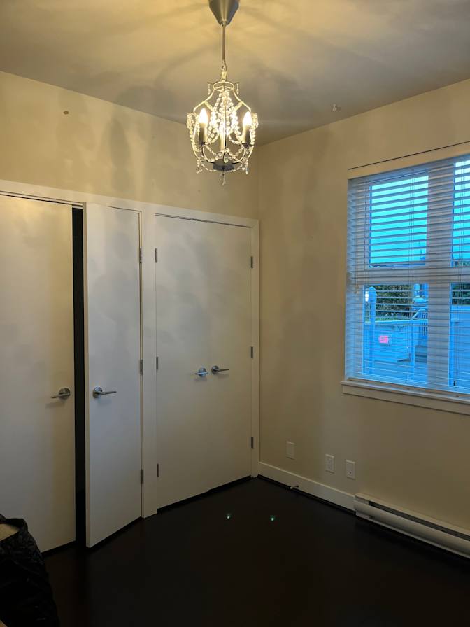 Amina's room