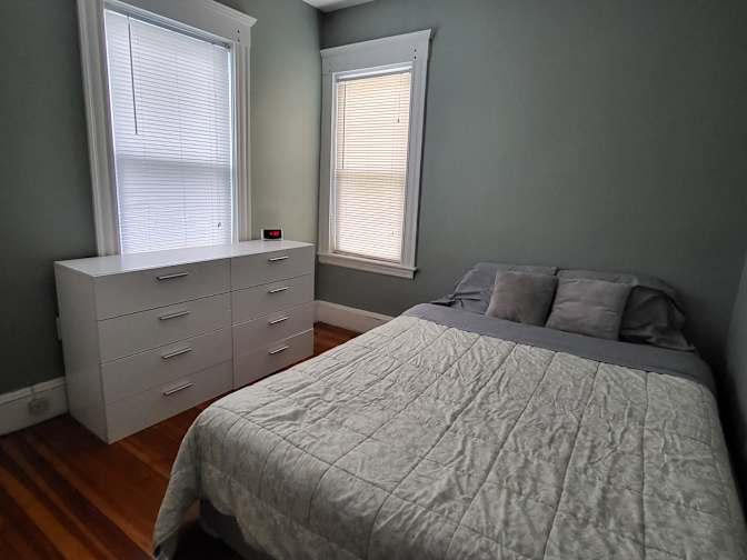 T's room