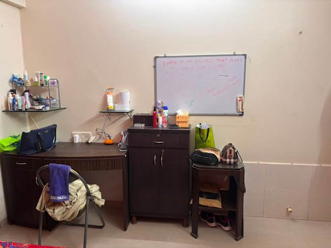 Yanica Singh's room