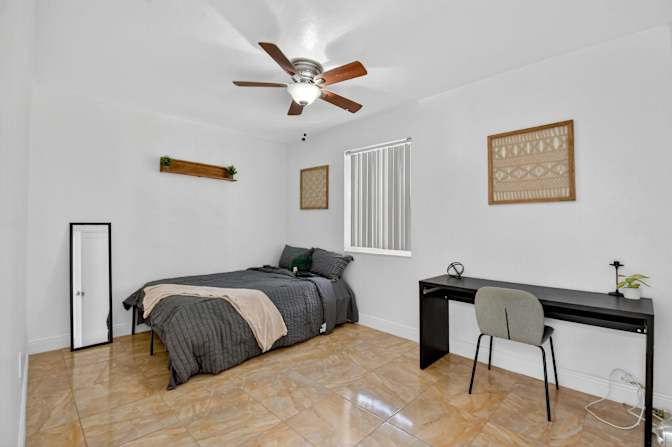 PadSplit's room