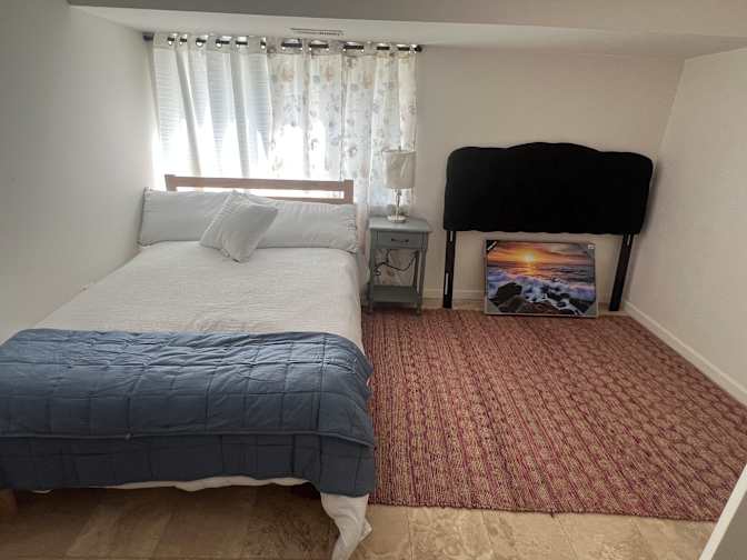 AdéWé's room