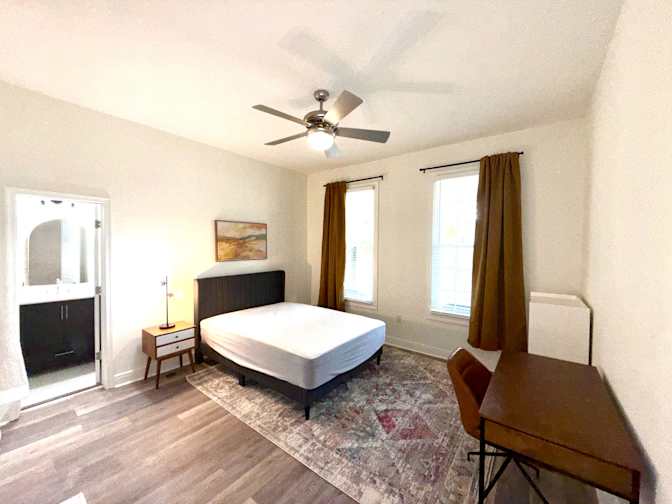 PadSplit's room